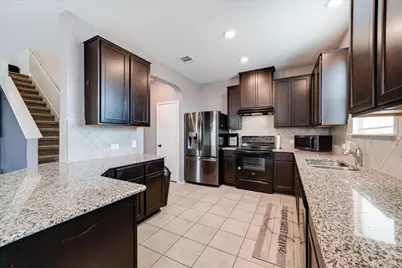 18920 Lady Bird Johnson Street, Manor, TX 78653 - Photo 8