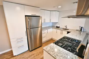 1800 Lavaca St, Austin, TX 78701 - Photo 8