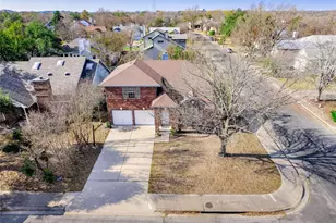 12710 Possum Hollow Dr, Austin, TX 78729 - Photo 2
