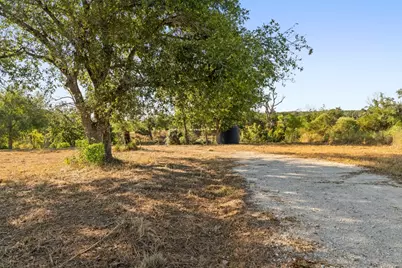 440 Chimney Valley Road, Blanco, TX 78606 - Photo 2