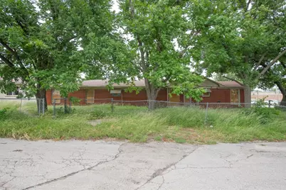 111 S 33rd Street S, Temple, TX 76504 - Photo 2