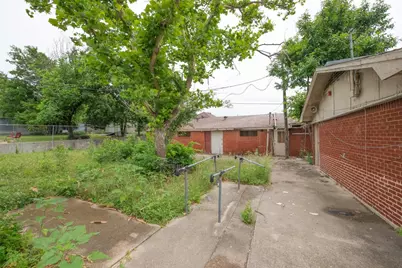 111 S 33rd Street S, Temple, TX 76504 - Photo 6