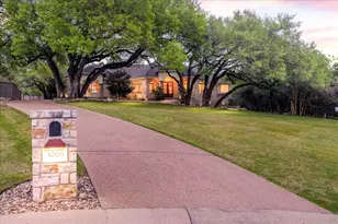 3006 Hawthorne Cove, Georgetown, TX 78628 - Photo 36