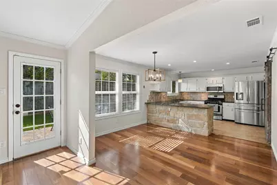 7700 Banpass Lane, Austin, TX 78736 - Photo 6