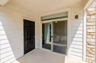 12215 Hunters Chase Dr, Austin, TX 78729 - Photo 14