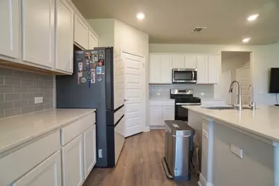 16716 Casa Anna Drive, Pflugerville, TX 78660 - Photo 10