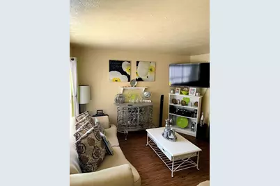 1355 N Jim Miller Road #23, Dallas, TX 75217 - Photo 6
