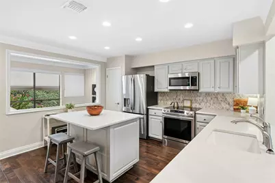 122-A World Of Tennis Square, Lakeway, TX 78738 - Photo 12