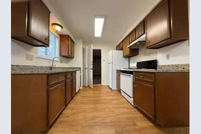 305 Kimberly Drive, Austin, TX 78745 - Photo 8