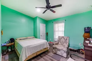 130 Los Arcos Rd, Elgin, TX 78621 - Photo 10