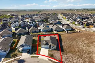 253 Sage Meadows Dr, San Marcos, TX 78666 - Photo 2