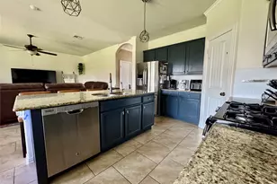 4320 Chestnut Meadows Bend, Georgetown, TX 78626 - Photo 4