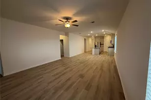 114 Holmby Dr, Hutto, TX 78634 - Photo 6