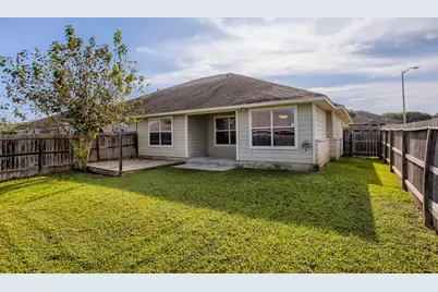 3032 Douglas Fir Drive, New Braunfels, TX 78130 - Photo 12