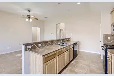 3032 Douglas Fir Drive, New Braunfels, TX 78130 - Photo 4