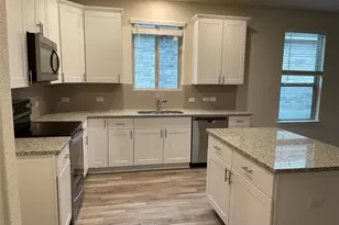 105 Onna St, Taylor, TX 76574 - Photo 4