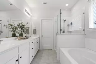 206 Palo Brea Loop, Hutto, TX 78634 - Photo 10