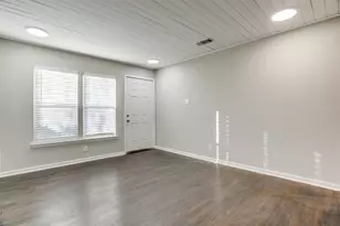 5216 McCarty W, Austin, TX 78749 - Photo 4