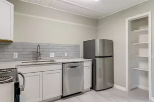 5216 McCarty W, Austin, TX 78749 - Photo 14