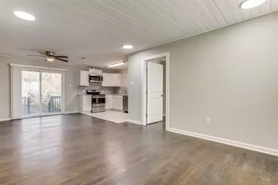 5216 McCarty W #7, Austin, TX 78749 - Photo 8