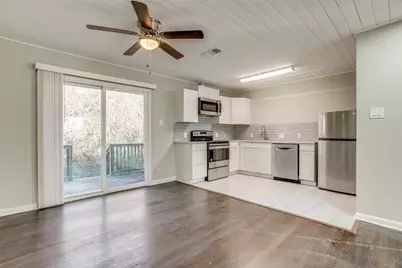 5216 McCarty W #7, Austin, TX 78749 - Photo 10