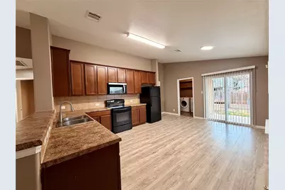 12504 Paloma Blanca Way, Del Valle, TX 78617 - Photo 4