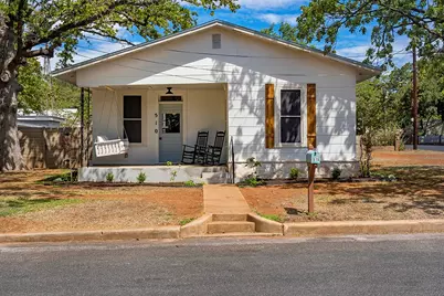 510 N Orange Street, Fredericksburg, TX 78624 - Photo 10