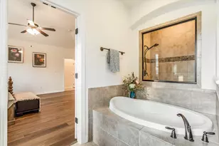 226 Galloway Ln, Austin, TX 78737 - Photo 16