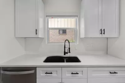 6512 Arnold Drive, Austin, TX 78723 - Photo 12