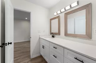 6512 Arnold Dr, Austin, TX 78723 - Photo 16