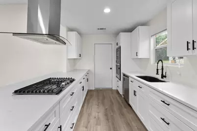 6512 Arnold Drive, Austin, TX 78723 - Photo 10