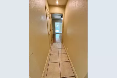 6913 Sabrina Drive, Austin, TX 78747 - Photo 22