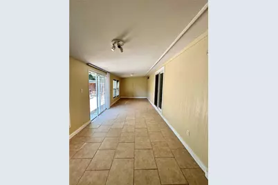 6913 Sabrina Drive, Austin, TX 78747 - Photo 14