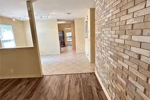 6913 Sabrina Dr, Austin, TX 78747 - Photo 6