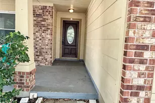 6913 Sabrina Dr, Austin, TX 78747 - Photo 2