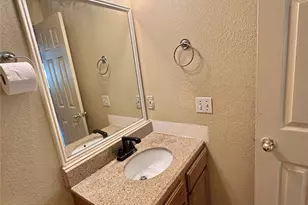 6913 Sabrina Dr, Austin, TX 78747 - Photo 18