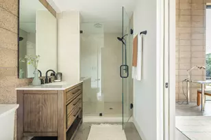 2014 E 2nd St, Austin, TX 78702 - Photo 30