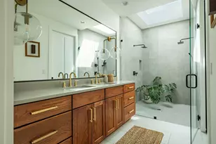 2014 E 2nd St, Austin, TX 78702 - Photo 24