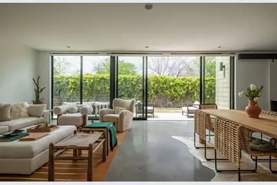 2014 E 2nd Street, Austin, TX 78702 - Photo 8