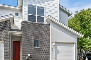 3108 E 51st St, Austin, TX 78723 - Photo 2