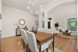 1212 Grand Champion Dr, Austin, TX 78732 - Photo 8