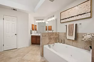 1212 Grand Champion Dr, Austin, TX 78732 - Photo 20