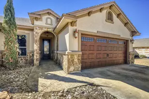 329 Jake Dr, Jarrell, TX 76537 - Photo 2