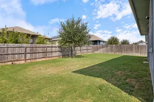 16617 Sumptuous Dr, Manor, TX 78653 - Photo 36