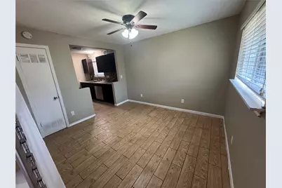 6253 Manor Road #A, Austin, TX 78723 - Photo 6