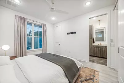 2624 Metcalfe Road #2, Austin, TX 78741 - Photo 16