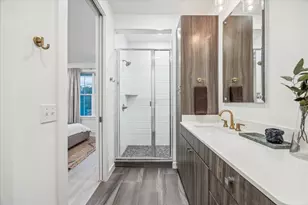 2624 Metcalfe Rd, Austin, TX 78741 - Photo 18