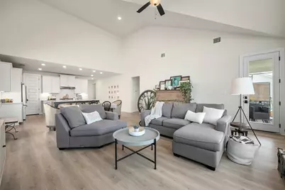 997 Sage Thrasher Circle, Dripping Springs, TX 78620 - Photo 4