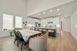 997 Sage Thrasher Cir, Dripping Springs, TX 78620 - Photo 10