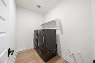 997 Sage Thrasher Cir, Dripping Springs, TX 78620 - Photo 24